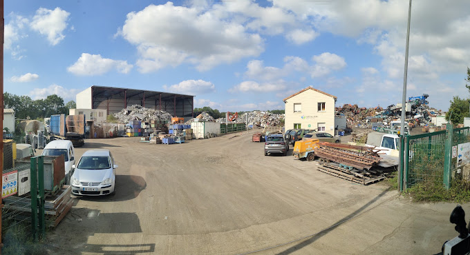 Aperçu des activités de la casse automobile METAL FER RECYCLAGE située à BONNEUIL-MATOURS (86210)